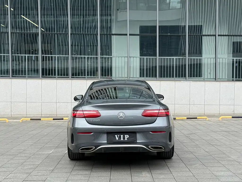 Mercedes-Benz E-Class 2020 — фото 11