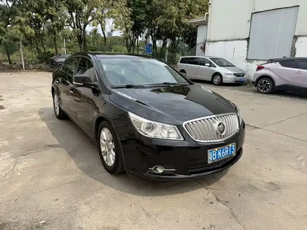 Buick LaCrosse 2010