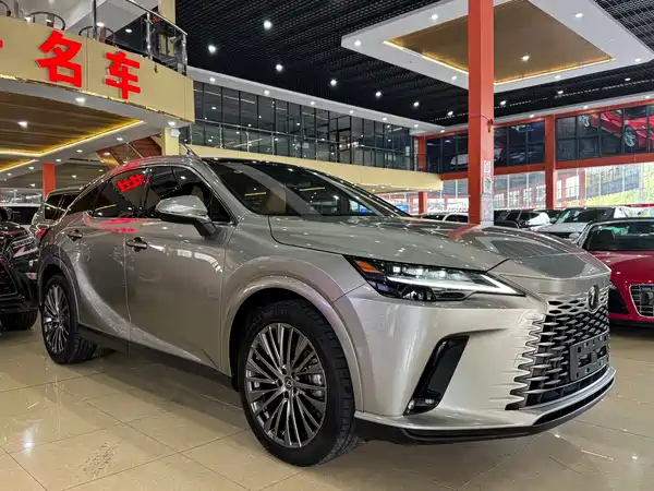 Lexus RX 2023