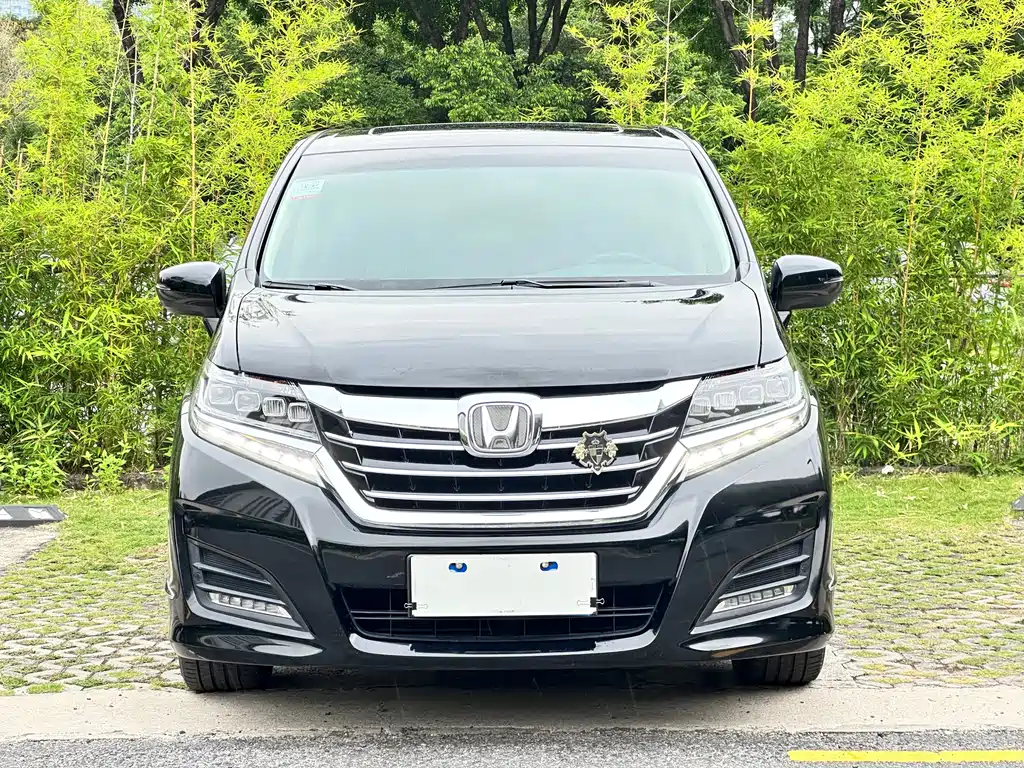 Honda Elysion 2019 — фото 2