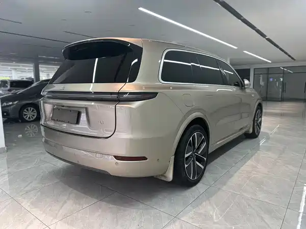Li Auto L9 2022