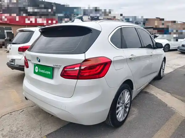 BMW 2 Series Station Wagon 2019