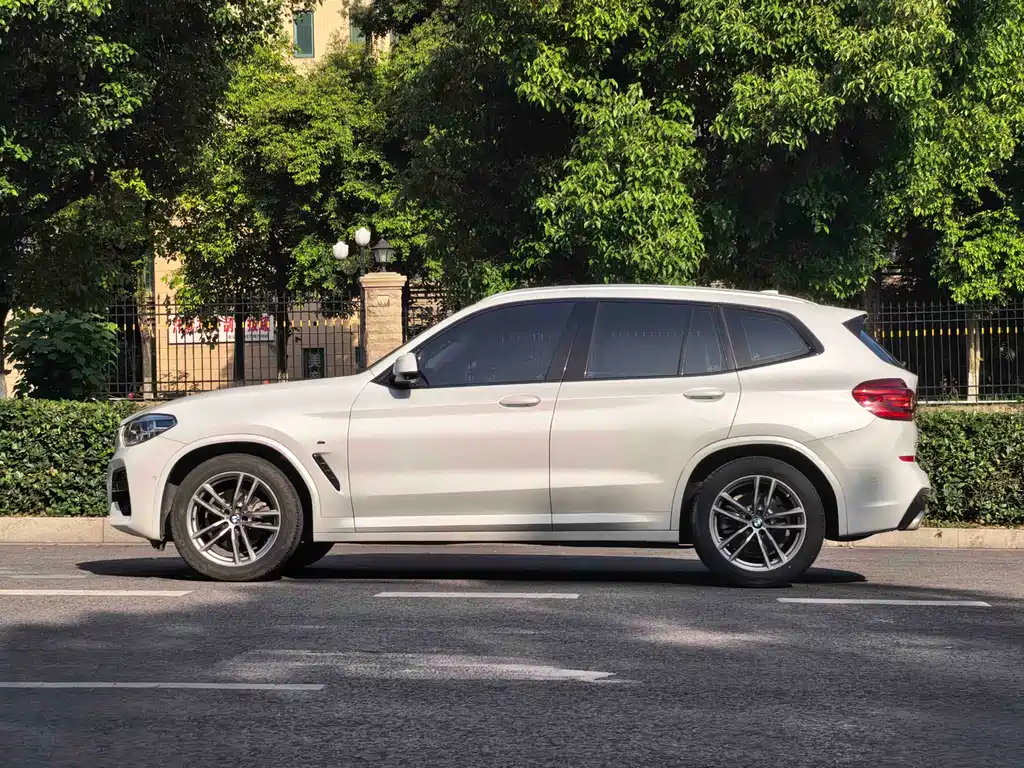 BMW X3 2019 — фото 12