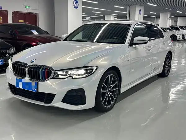 BMW 3 Series 2022
