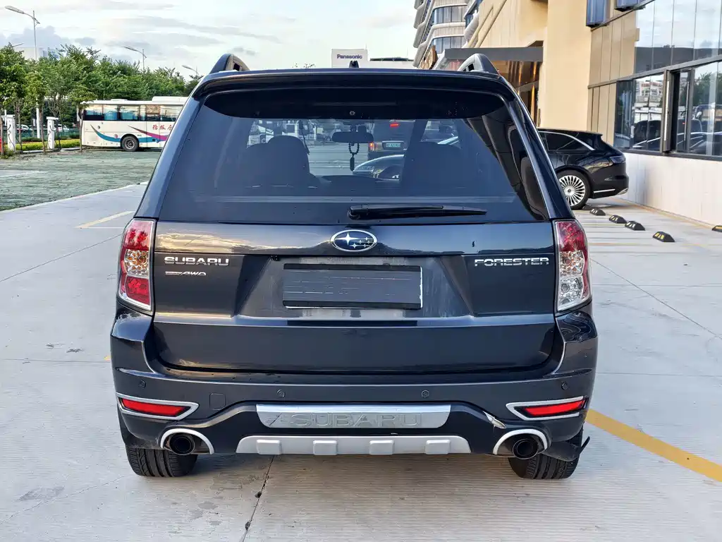 Subaru Forester 2011