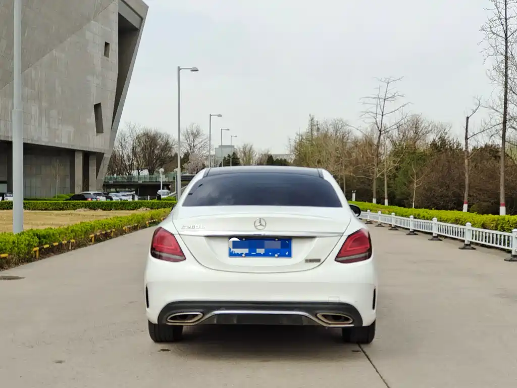 Mercedes-Benz C-Class 2020 — фото 13
