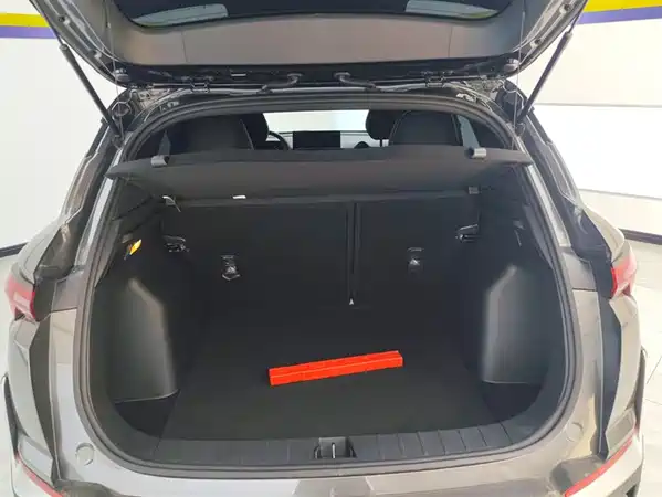 Geely Binyue 2025