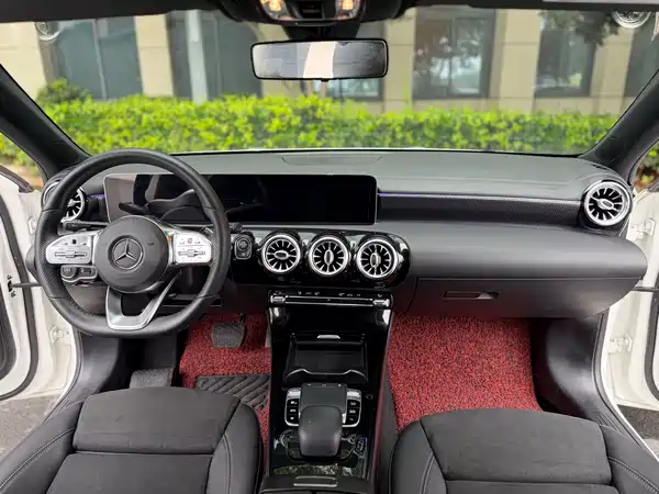 Mercedes-Benz A-Class 2022