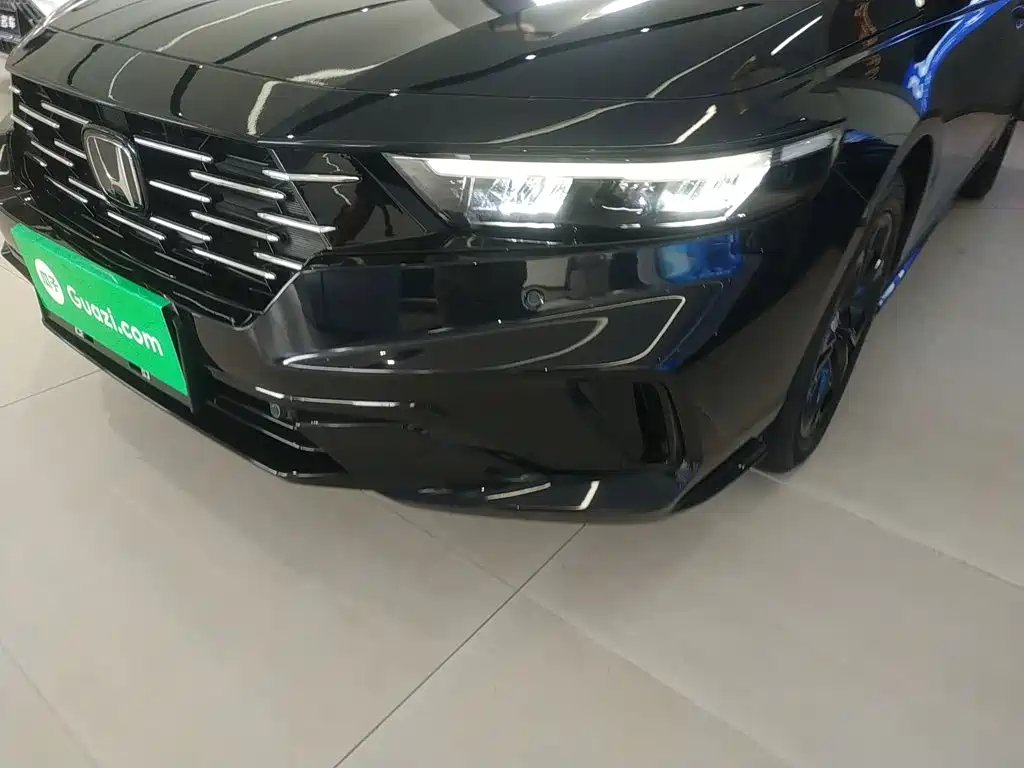 Honda Accord 2025 — фото 18