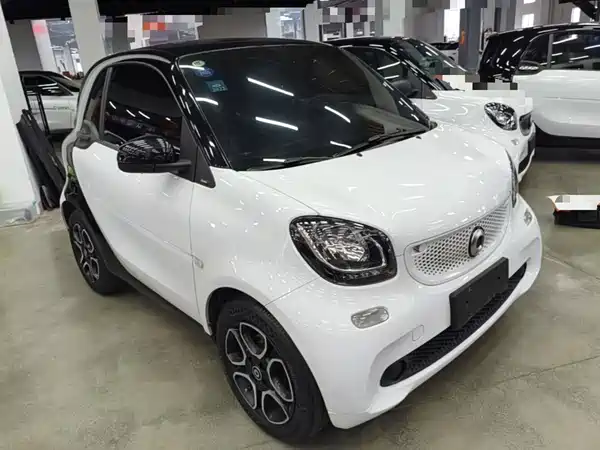 smart fortwo 2018