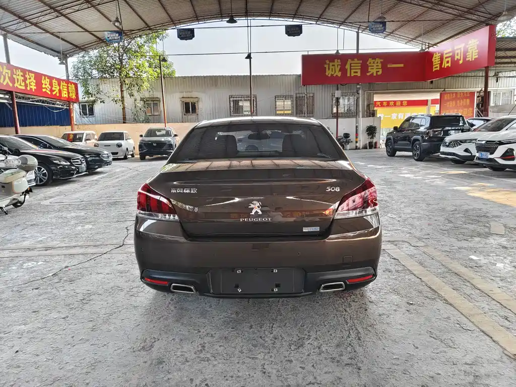 Peugeot 508 2017 — фото 10