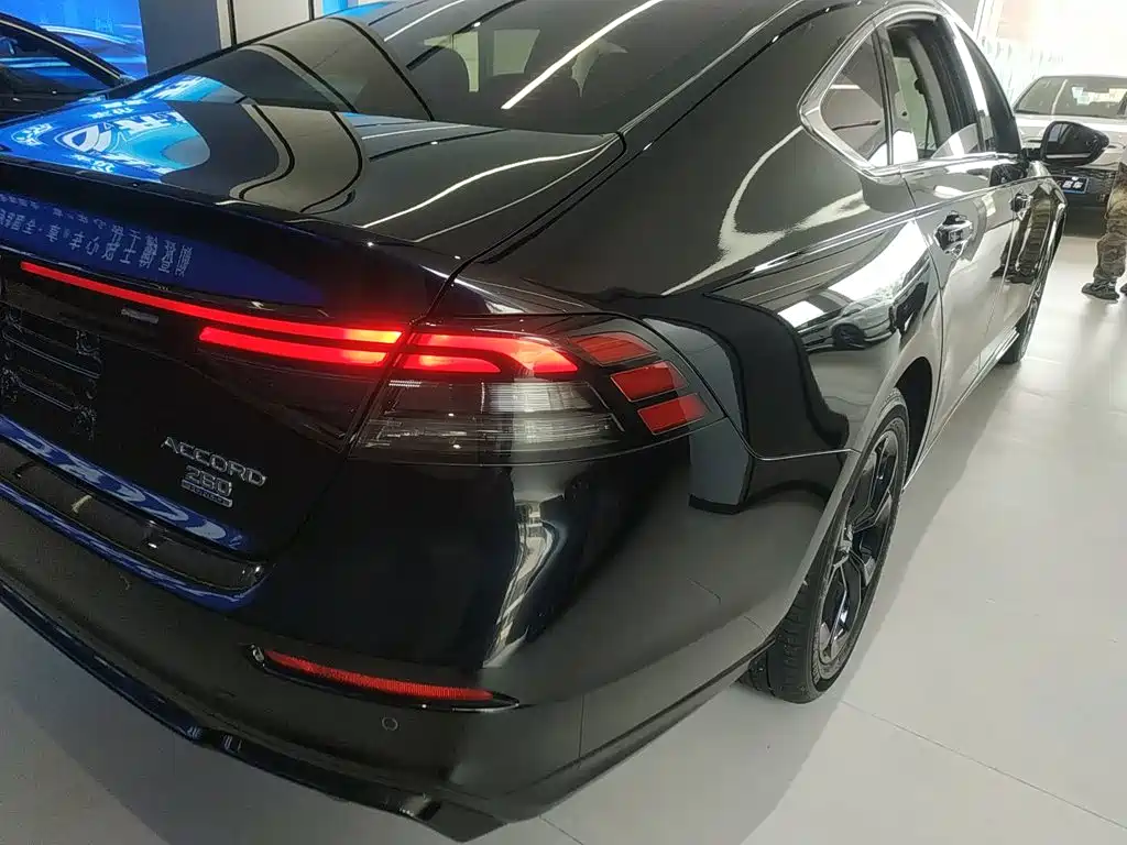 Honda Accord 2025 — фото 24