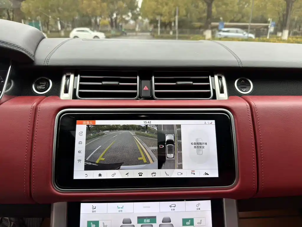 Land Rover Range Rover 2019 — фото 10