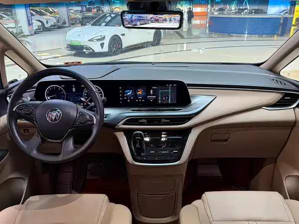 Buick GL8 2021