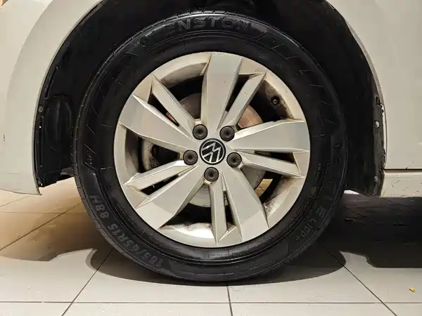 Volkswagen Polo 2023