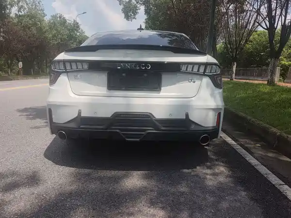 Lynk & Co 03 2019