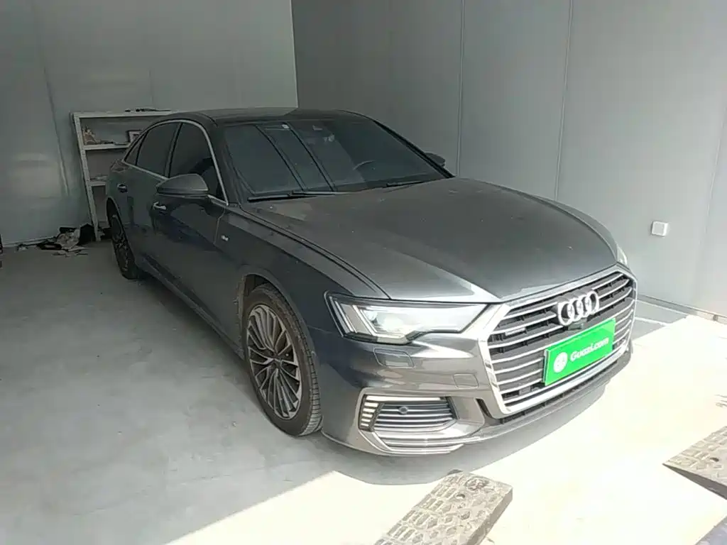 Audi A6L New Energy 2021 — фото 22