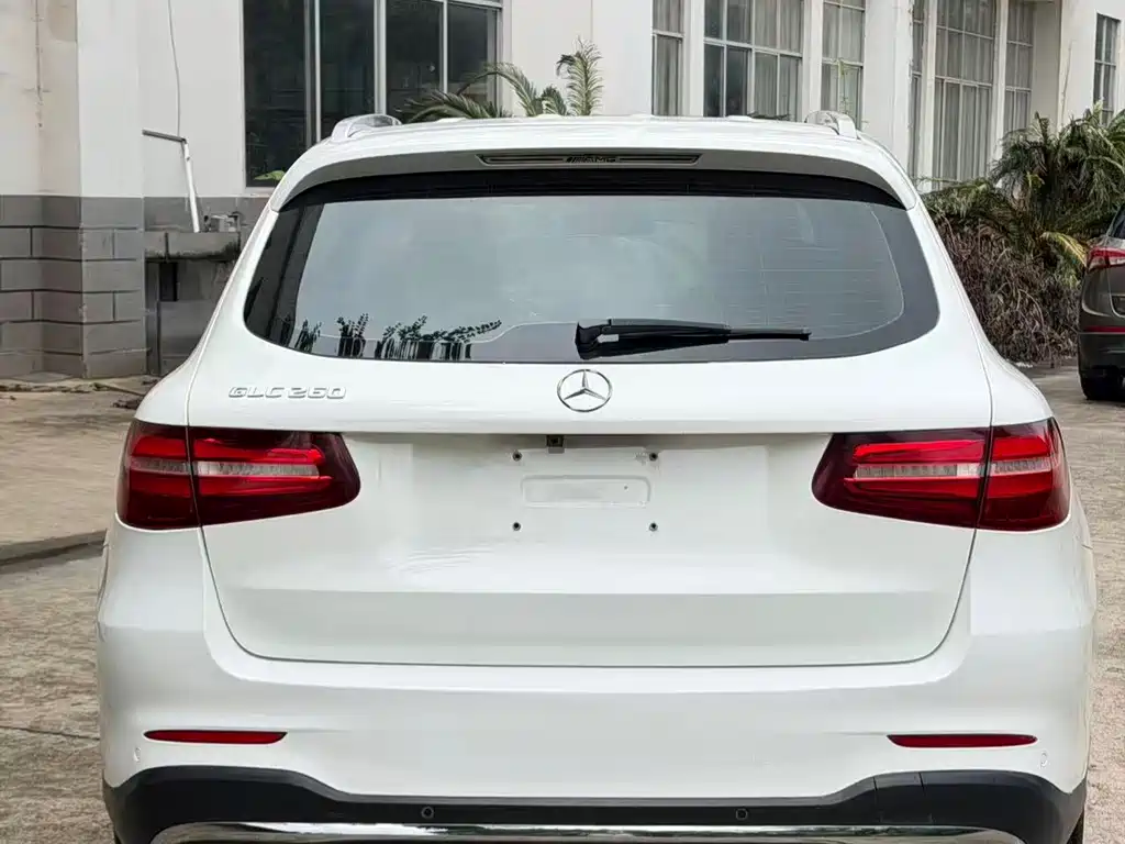 Mercedes-Benz GLC 2018 — фото 7