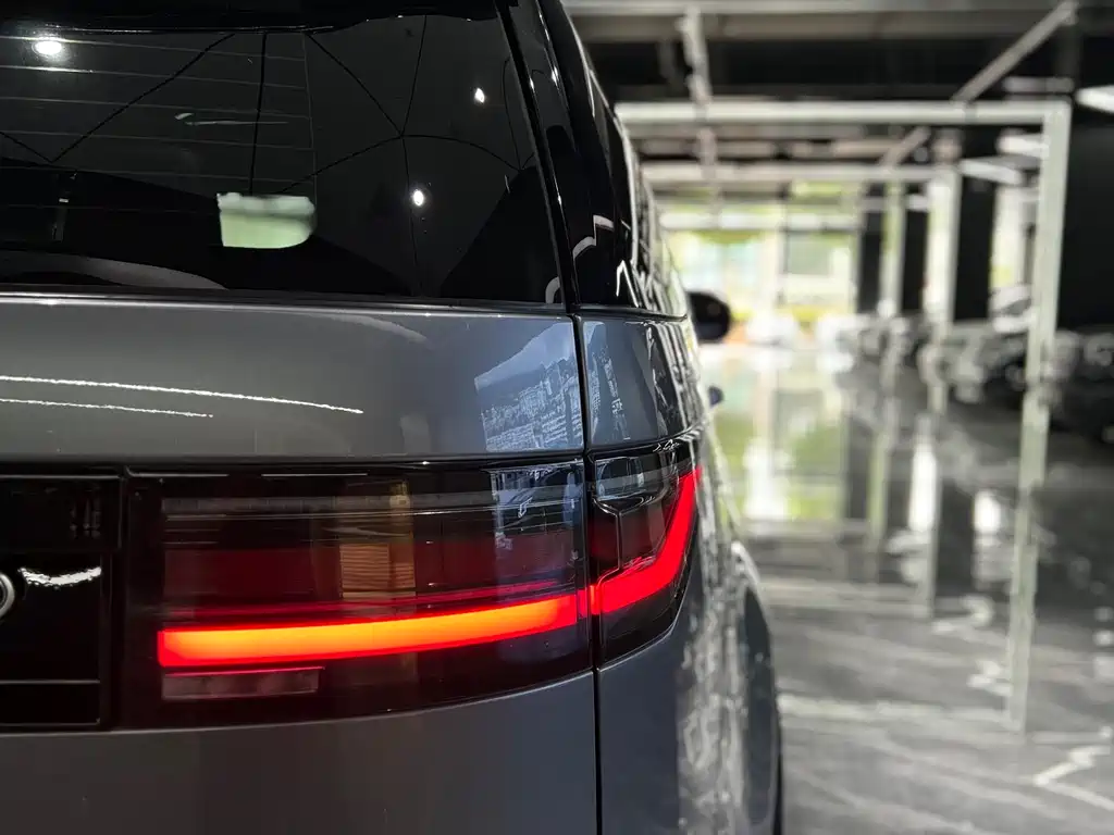 Land Rover Discovery 2021 — фото 40
