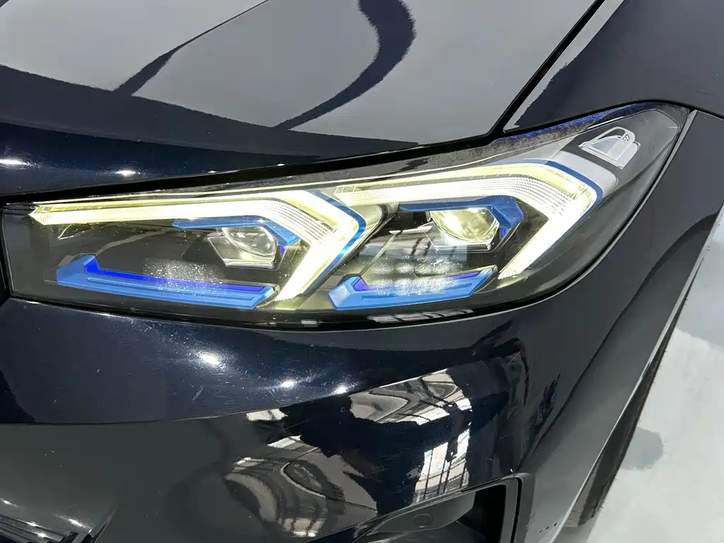 BMW i3 2023 — фото 11