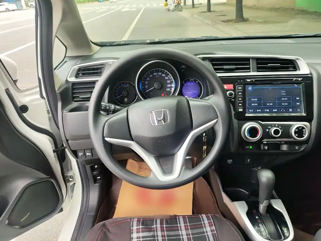 Honda Fit 2014 — фото 11