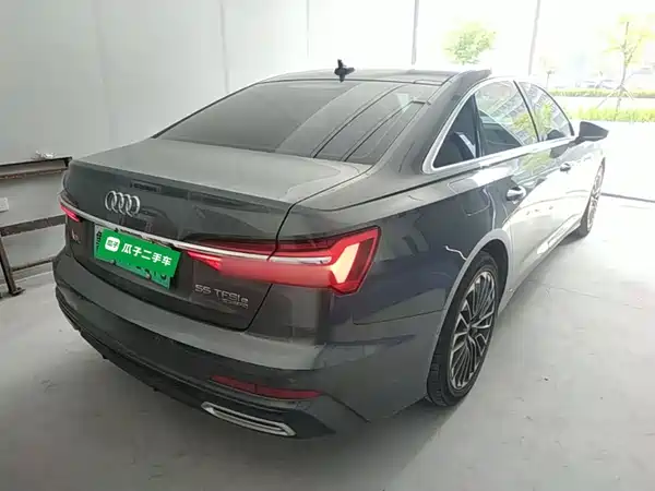 Audi A6L New Energy 2021