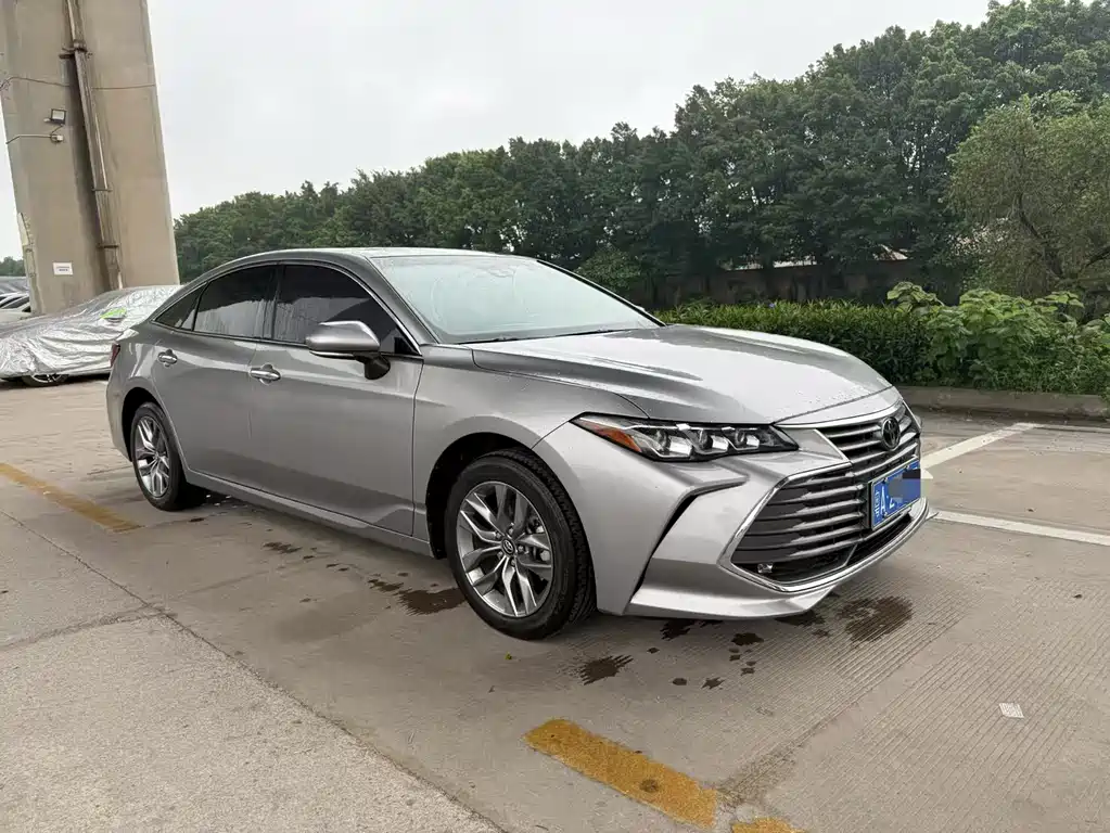 Toyota Avalon 2022 — фото 3