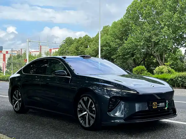 NIO ET7 2022