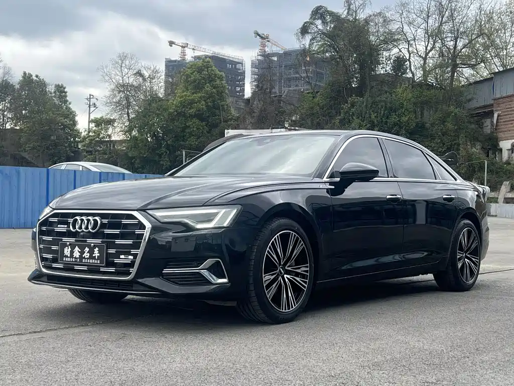 Audi A6L 2023 — фото 1