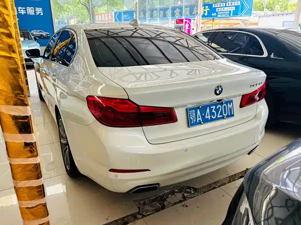 BMW 5 Series 2017