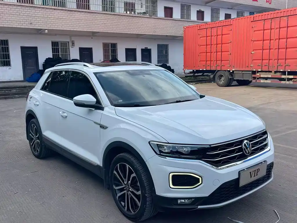 Volkswagen T-Roc 2021 — фото 3