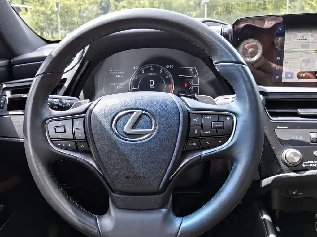 Lexus ES 2023 — фото 18