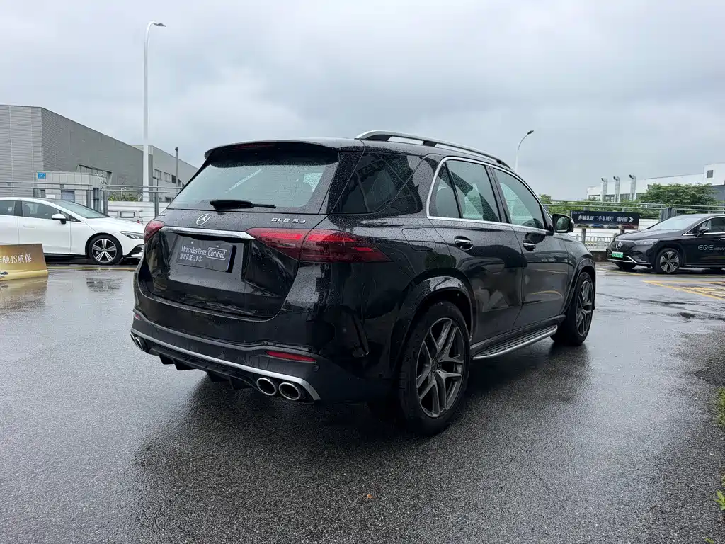 Mercedes-Benz GLE AMG 2025 — фото 10