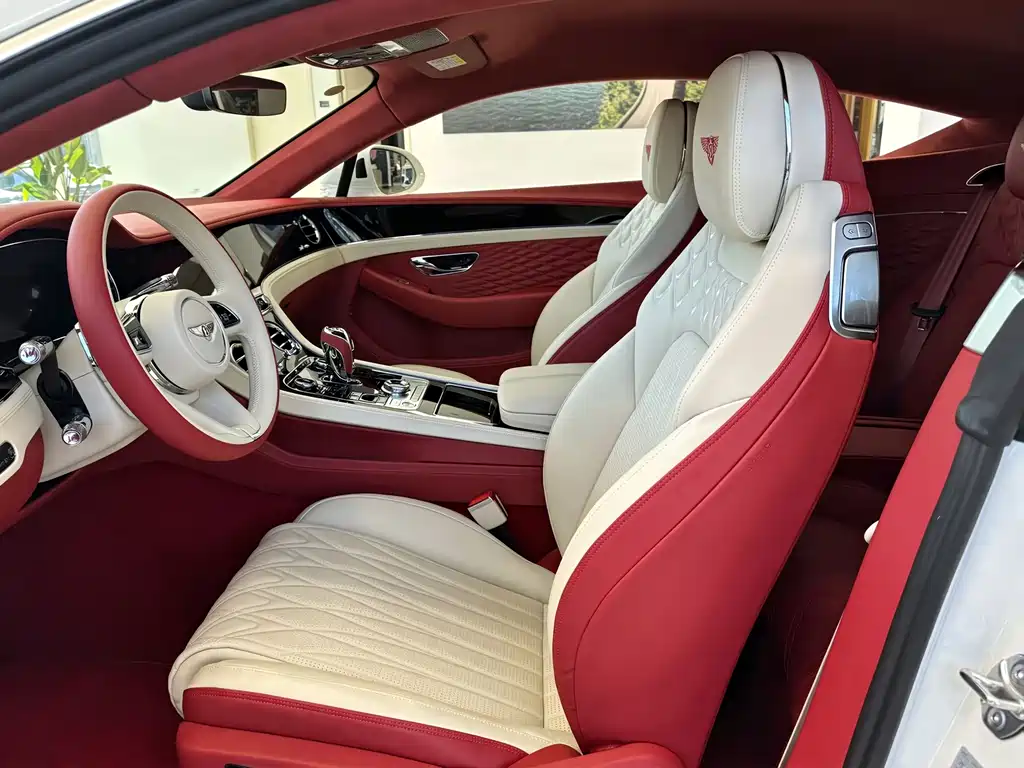 Bentley Continental — фото 8