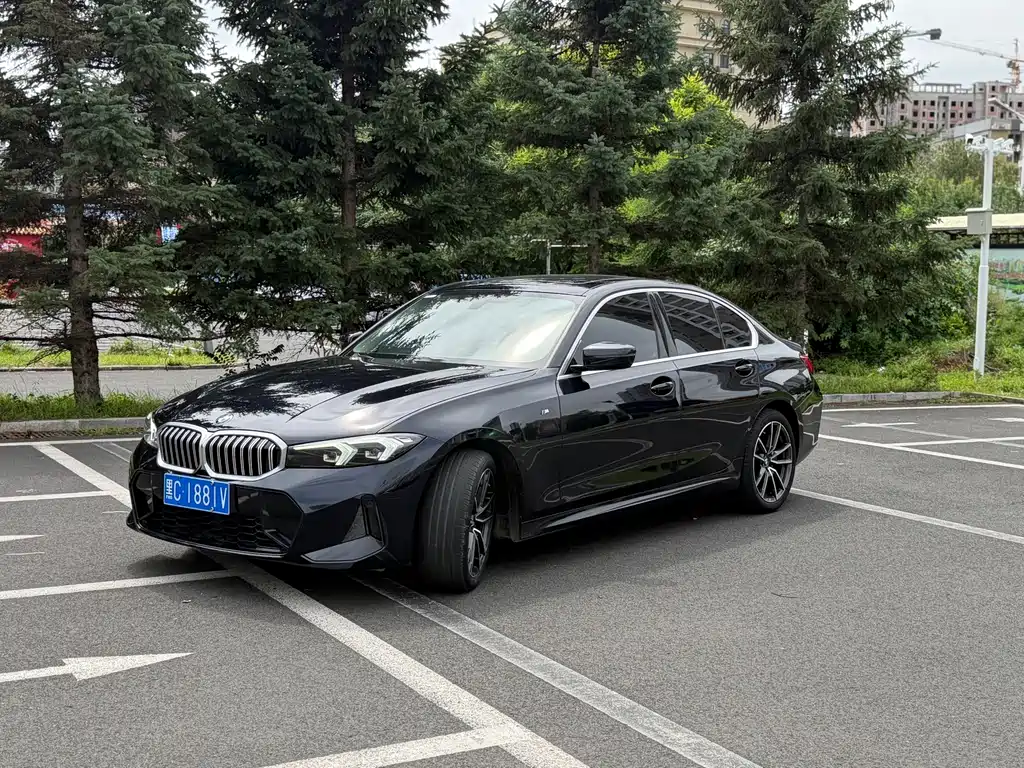 BMW 3 Series 2023
