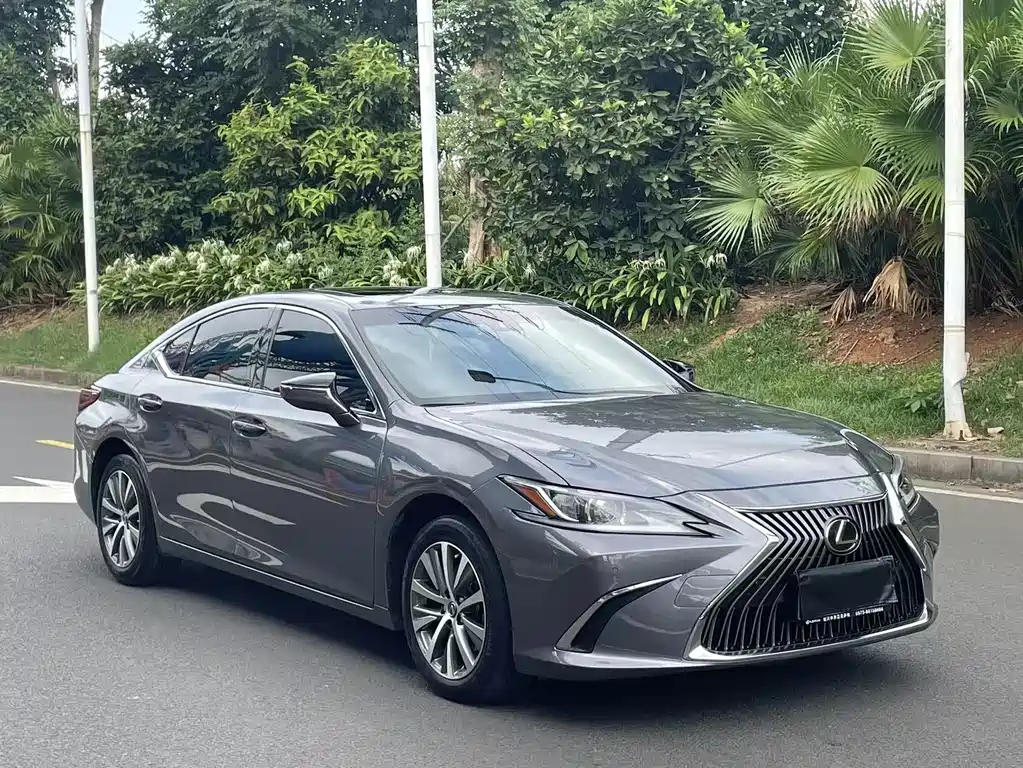 Lexus ES 2021 — фото 3