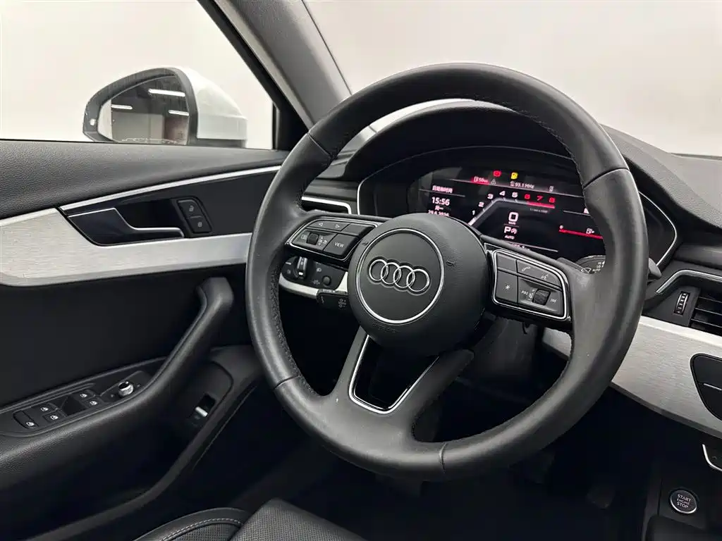 Audi A4L 2023 — фото 10