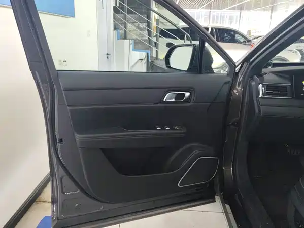 Li Auto ONE 2021