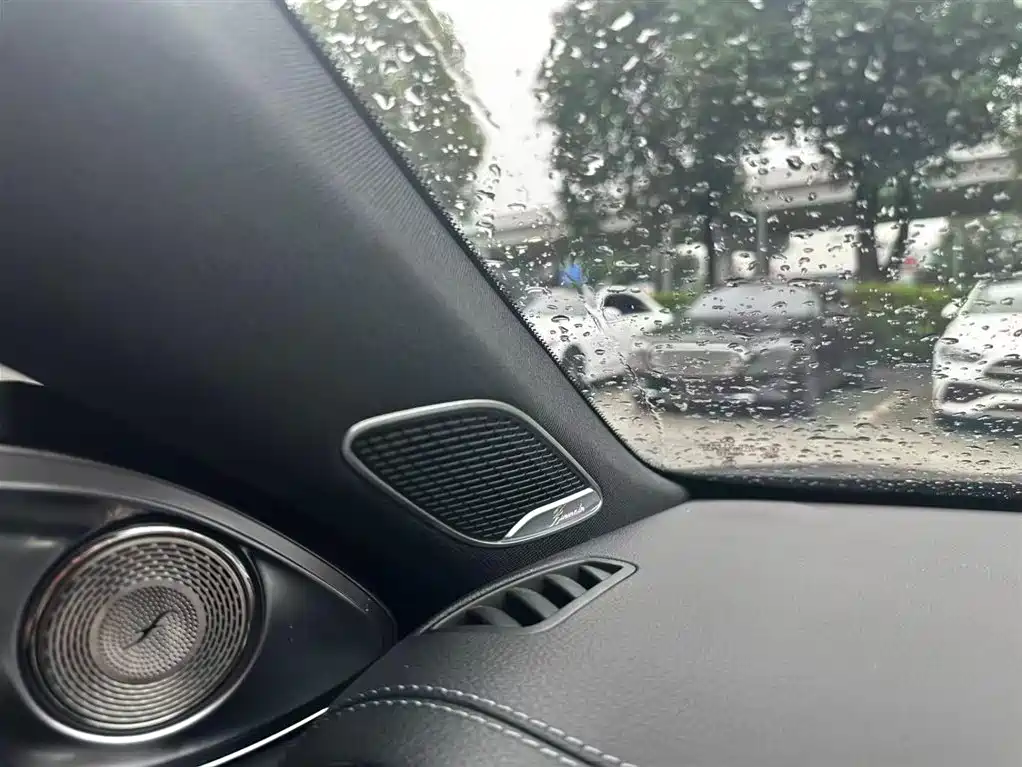 Mercedes-Benz A-Class AMG 2025 — фото 18