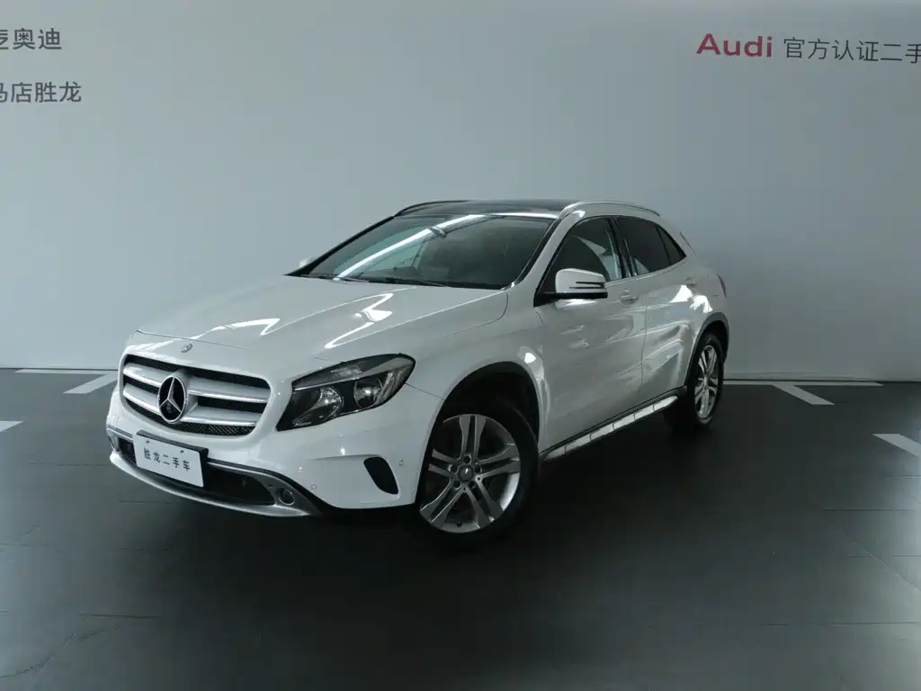 Mercedes-Benz GLA 2016