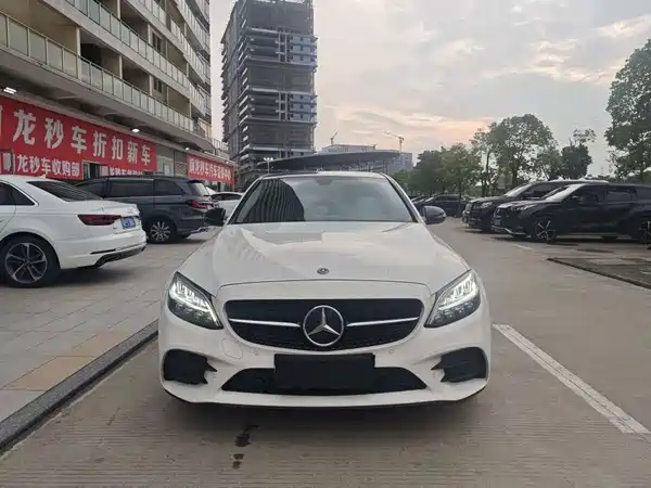 Mercedes-Benz C-Class 2021