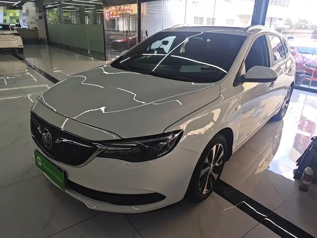 Buick Excelle 2020 — фото 1