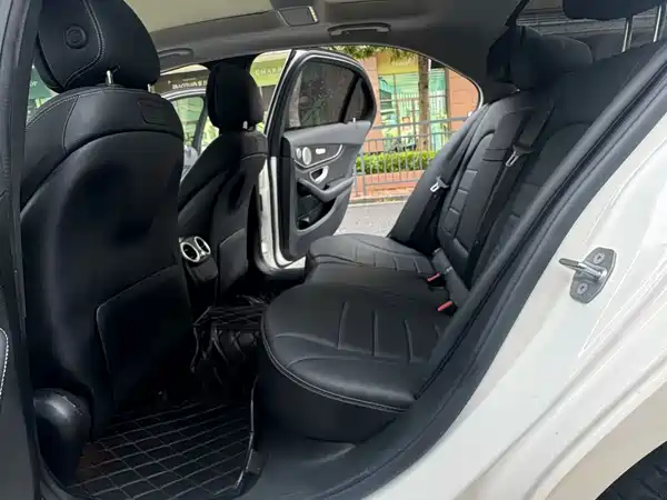 Mercedes-Benz C-Class 2018