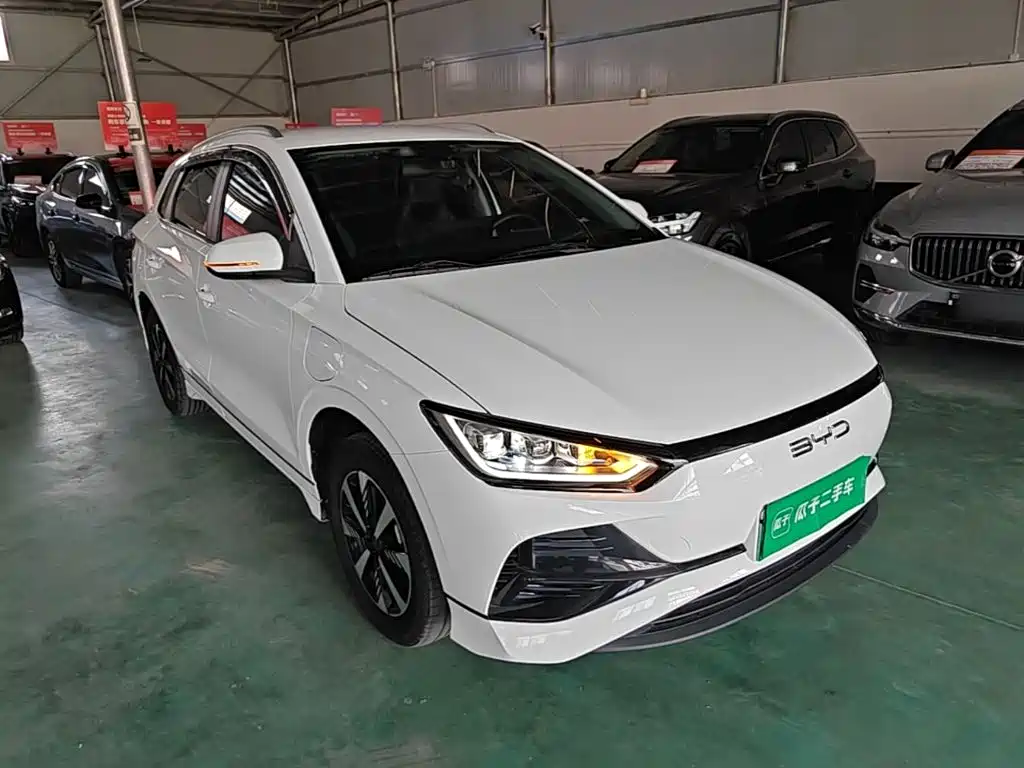 BYD e2 2024