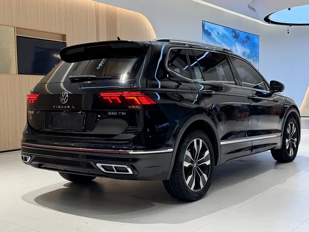 Volkswagen Tiguan L 2021 — фото 5