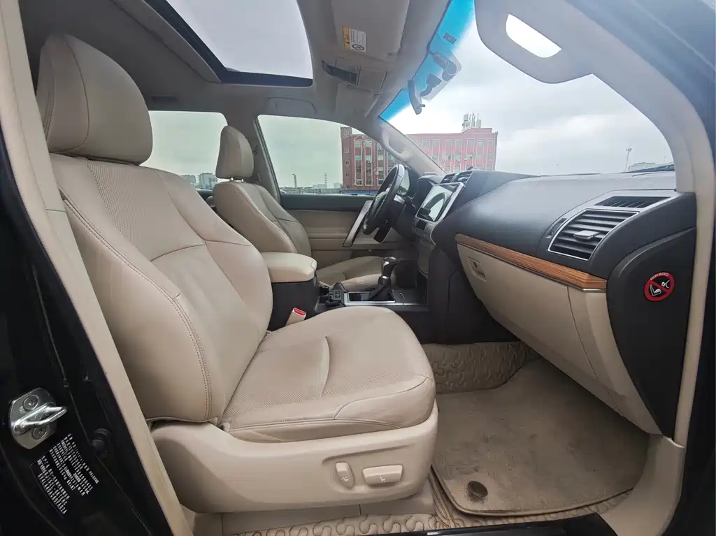 Toyota Prado 2019 — фото 11