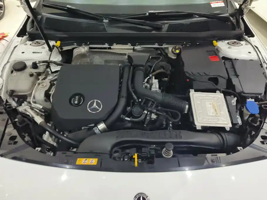 Mercedes-Benz A-Class 2020 — фото 10