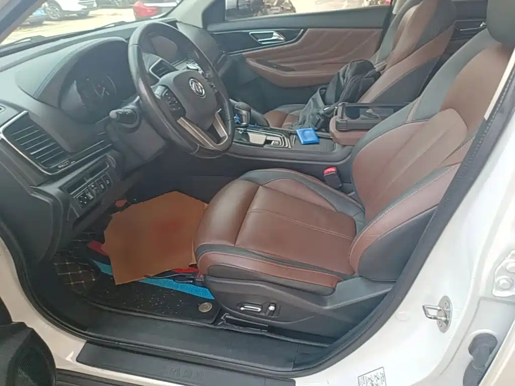 Dongfeng Fengshen AX7 2018 — фото 15