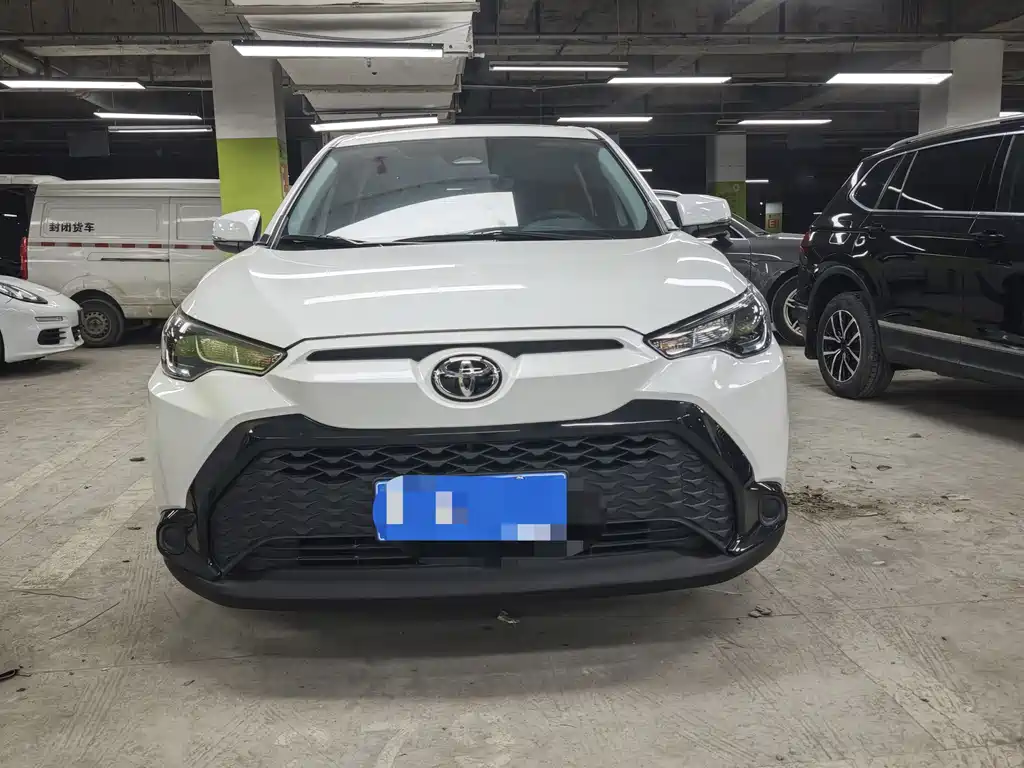 Toyota Frontlander 2023