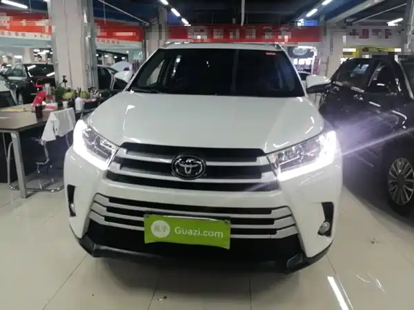 Toyota Highlander 2019